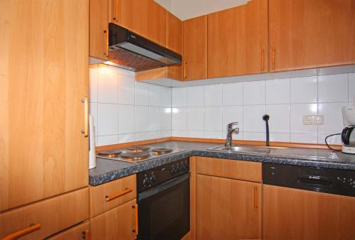 kök, Orth A5 in Orth