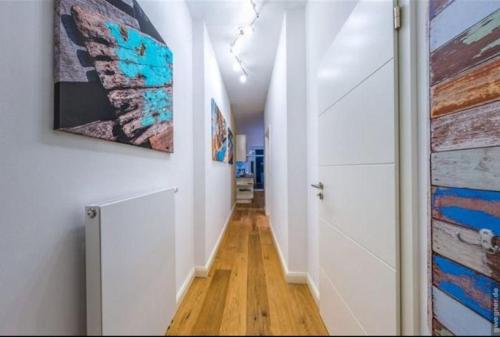 Faciliteter, Surf and Chill in Orth