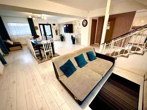 Vila David 2 Comarnic in Komarnika