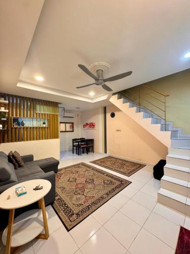 Plus Homestay, Kulai