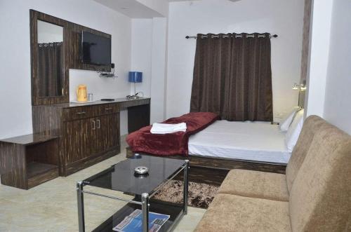 Hotel Kanha Inn in Aminabad