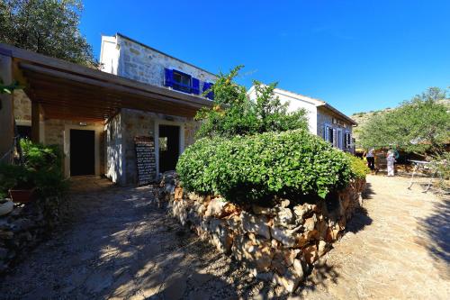 Rooms by the sea Cove Golubovac, Kornati - 23062 in Žut