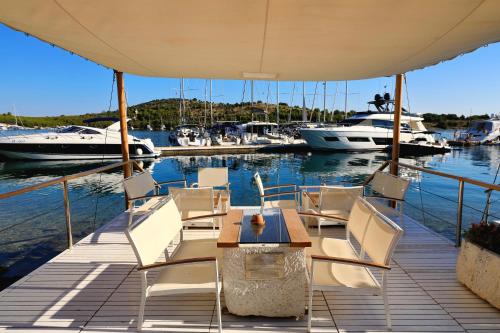 Rooms by the sea Cove Golubovac, Kornati - 23062 in Žut