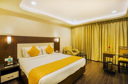 room detail thumbnail 0