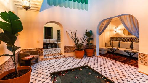 Riad Dar Tiflet - image 2