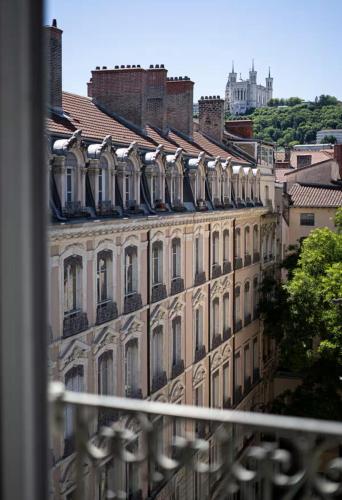 Exterior view, " Saint Georges Suite " en hypercentre avec vue panoramique sur Fourviere in Lyon