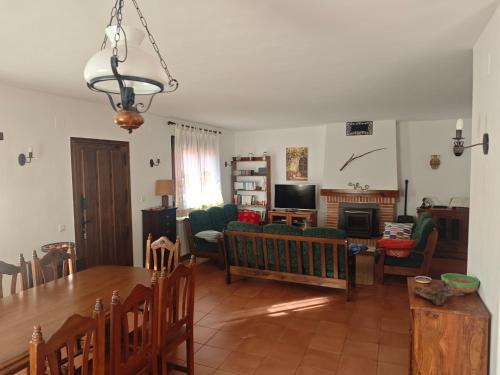 Koplietošanas atpūtas telpa ar TV, La Libélula de Valles (La Libelula de Valles) in Tamajon