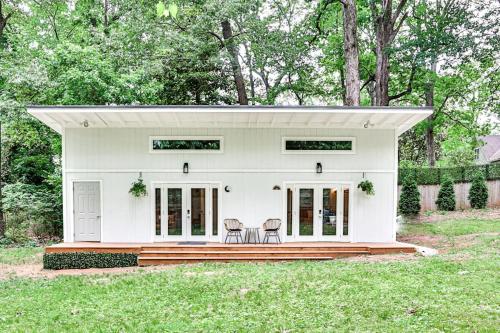 The Sun Loft Guesthouse in East Atlanta