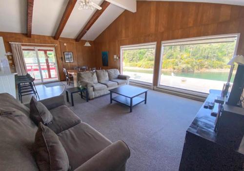 Anchor Lodge 3