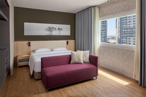 Park Inn by Radisson Davao near The Peak