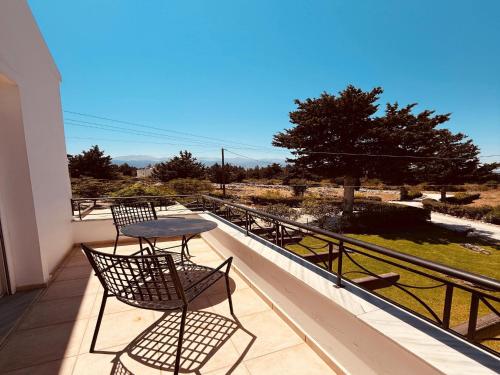 Balcony/terrace, Garden Villa Near Chanias Coastline in Vamos