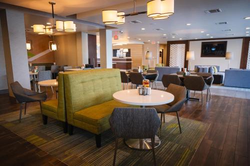 Holiday Inn & Suites Houston NW - Willowbrook, an IHG Hotel in Houston, USA