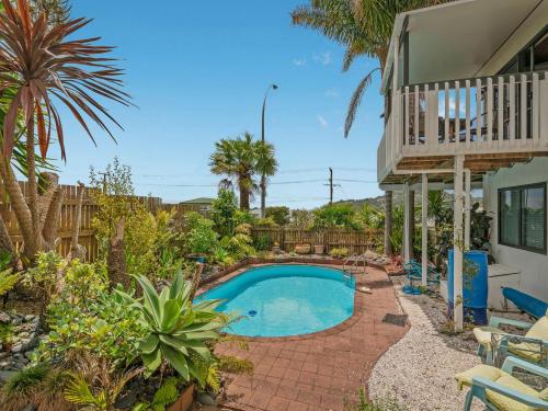 Hosts on the Coast The Harbourview Tairua in Tairua