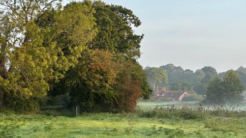Viesnīcas āriene, Danegelts Waveney Marshes Bed & Breakfast in Geldeston