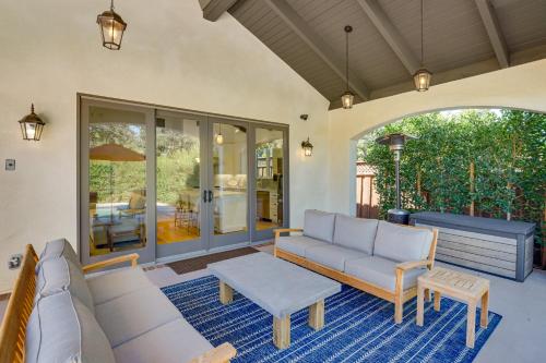 Los Gatos Guest Cottage 2 Mi to Netflix HQ! in 洛思加圖斯