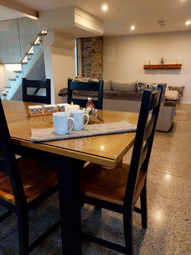 Killarney Old School Road sleeps 6 in 基拉尼郊区