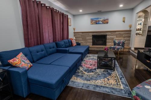 New 3 Bed & 1 Bed Apt Lake Park Station EWR Airport Path Train Subway Bus Hospital Rahway NJ Manhatt in Rahway (NJ)