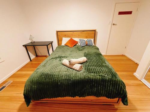 Modern 2 bedroom home in burwood east in Forest Hill