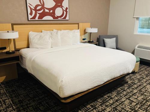 Best Western Plus Pearland/Houston Medical Center Hotel - image 10