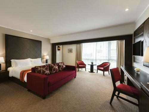 room detail thumbnail 0