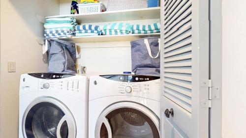 Bridges Townhome #11 Townhouse - main image