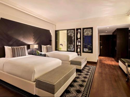 Signature Twin Room