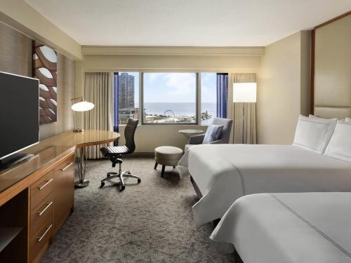2 double beds