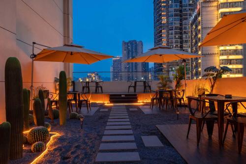 Comoditats, Chongqing INS·Wanbai Skyhigh Terrace River View Hotel (Jiefangbei Hongyadong Branch) in Chongqing