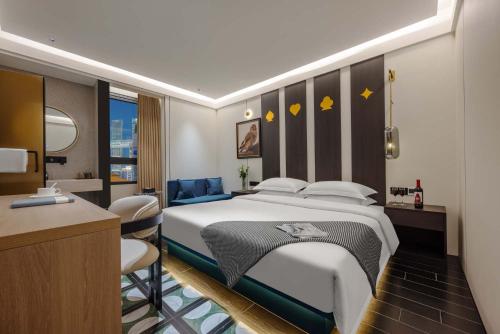 Chongqing lNS Wanbei Sky Terrace River View Hotel Jiefang Pillar Hongya Dong Branch - image 5