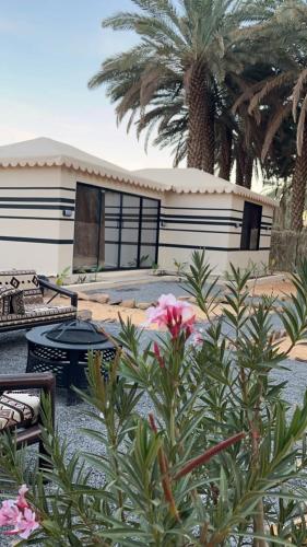 By Sayyar in Al Bahya