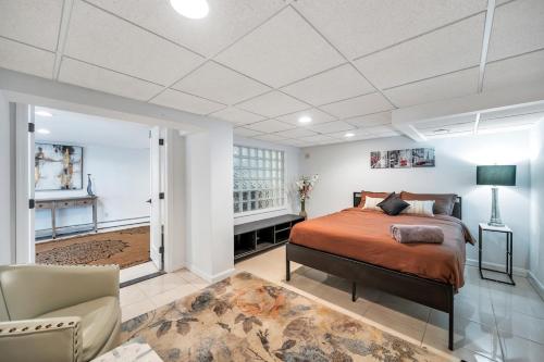 Cozy Lower Level Apt Retreat! in Huntington Station