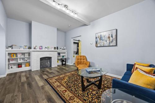 3117 Greenwood Ave - image 5