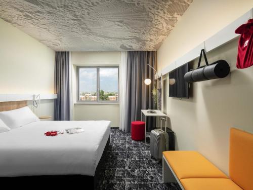 ibis Bucharest Politehnica Room Type - Suite with Park View