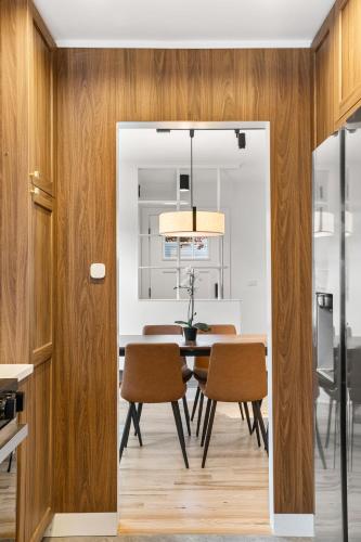 Kitchen, New Home neer OHare in North O'Hare