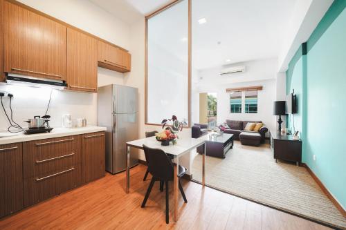 Kitchen, Cove D'Arena in Jurong West