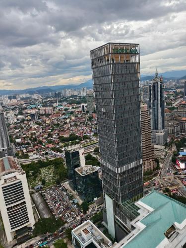 Sky Suites KLCC Apartment by Global Premium Suites - image 6