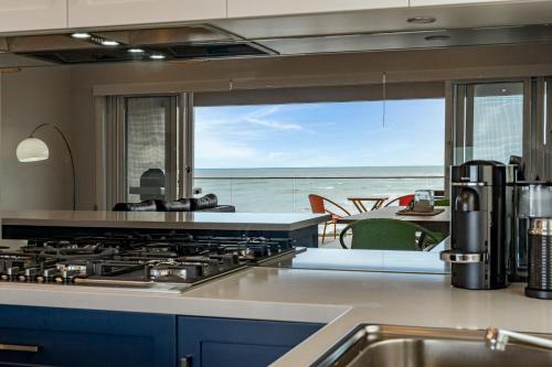 Surfs up at The point - Ocean Parade Middleton - No Linen Included in Πορτ Έλιοτ