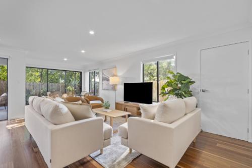 Retreat with Parking Close to Greenslopes Hospital - image 3