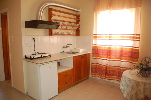 Haris Apartments - image 7