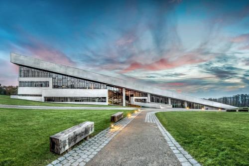 Luxury Villa With jacuzzi, near Aarhus City in Hojbjerg