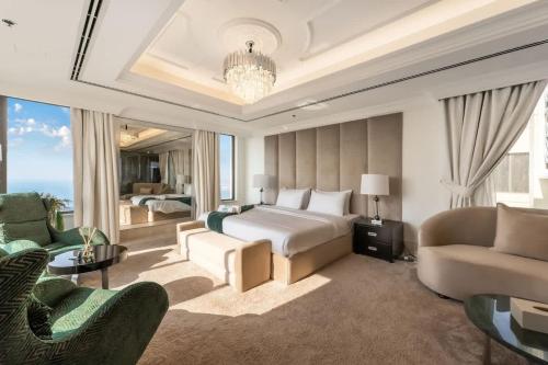 FAM Living- Luxe Penthouse in JBR Marina - Panaromic Sea View - image 5
