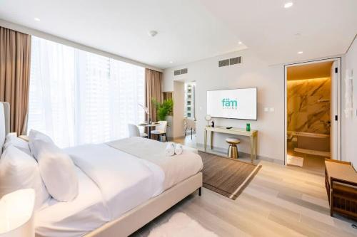 FAM Living - Stunning Modern Marina Apartment, Dubai (photo 5)