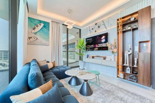 FAM Living - Samana Park Views - Brandnew 1Bed, Dubaj