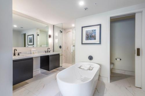 King Suite with Balcony