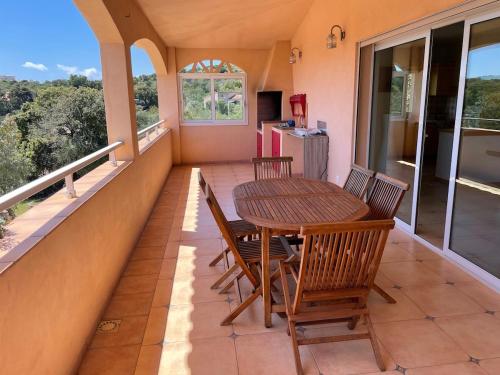 Maison Bon Aria familiale vue mer 5 min plages