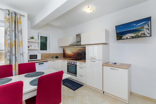 Apartments Bosiljka 5
