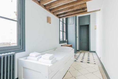 Superb apartment near Notre-Dame Cathedral - Mobility lease - main image