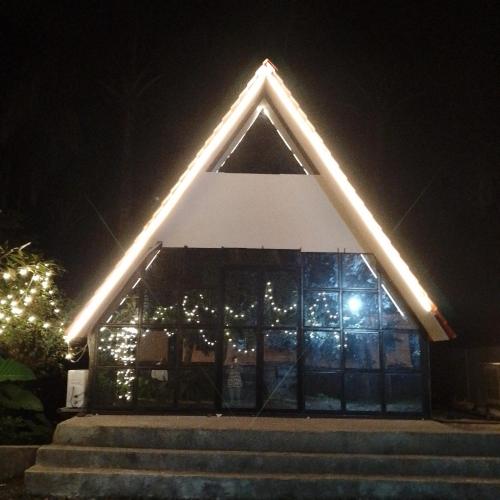 Rustic Palms in Man Tarf Zirad