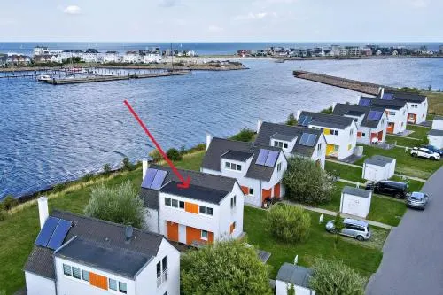 Ferienhaus An der Ostsee by Seeblick Ferien ORO, direkte Wasserlage,Sauna, E-Säule in Olpenitz, Deutschland