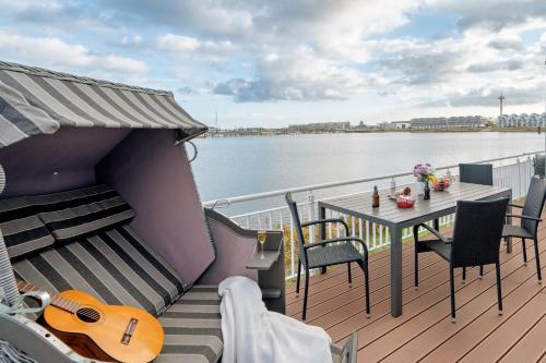 Vista exterior, Schleivilla Lootsen Hus by Seeblick Ferien ORO, 3Etagen,8Pers,Sauna,Kamin in Olpenitz